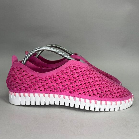 Ilse Jacobsen Women's Size 10.5 Tulip Pink Perforated Leather Slip On Shoes - Picture 1 of 13